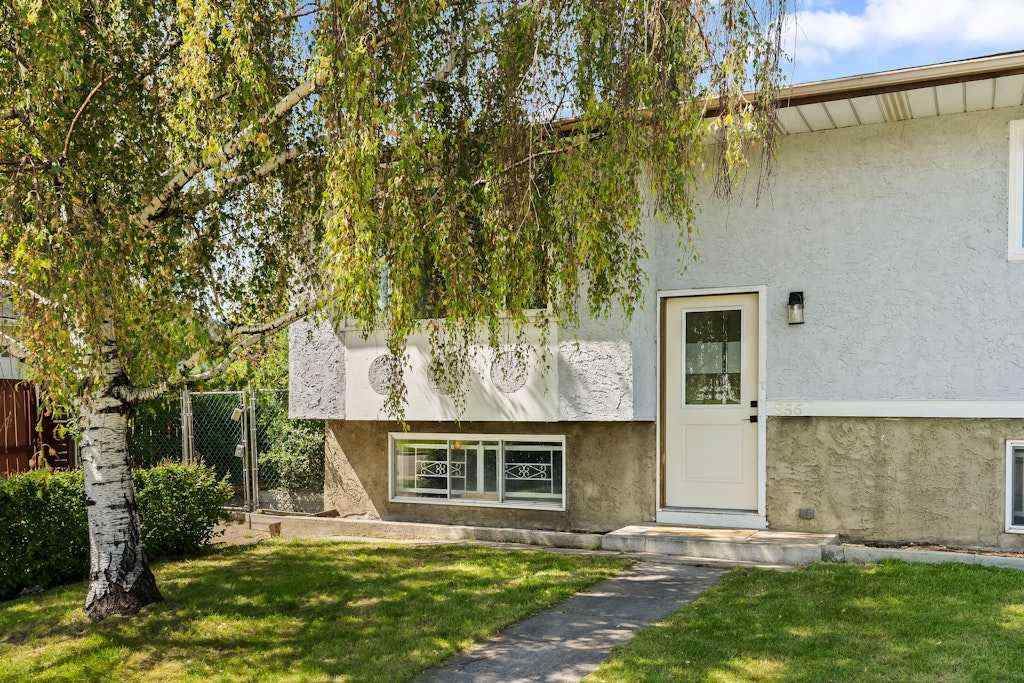 MLS® A2270035 - 856 Rundlecairn Way NE in Rundle Calgary, Residential