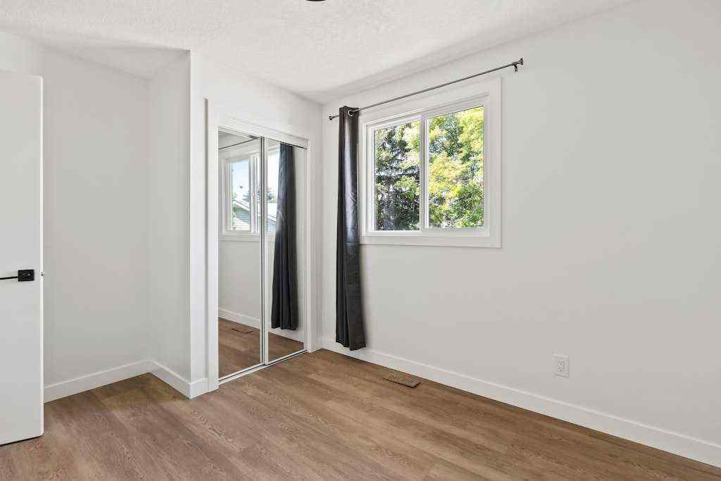 MLS® A2270035 - 856 Rundlecairn Way NE in Rundle Calgary, Residential