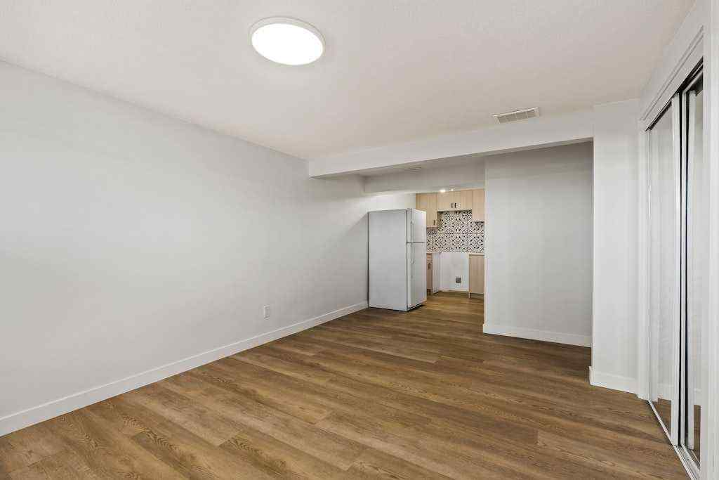 MLS® A2270035 - 856 Rundlecairn Way NE in Rundle Calgary, Residential