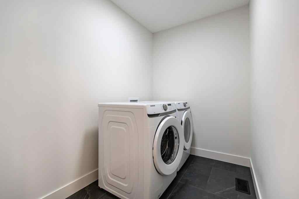 MLS&reg; # A2270042 - 5 Sundown Close  in Sunset Ridge Cochrane, Residential Open Houses