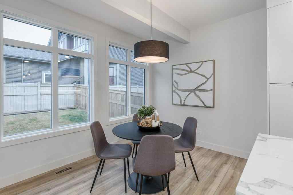 MLS&reg; # A2270042 - 5 Sundown Close  in Sunset Ridge Cochrane, Residential Open Houses