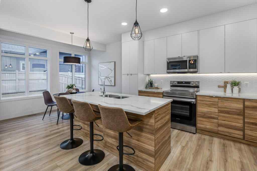 MLS&reg; # A2270042 - 5 Sundown Close  in Sunset Ridge Cochrane, Residential Open Houses