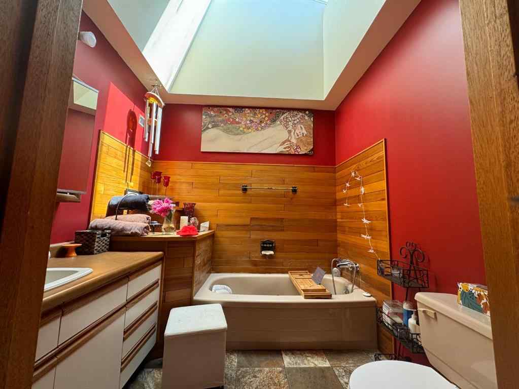 MLS® # A2270043 - 21351 TWP 443   in NONE Ferintosh, Agri-Business Open Houses