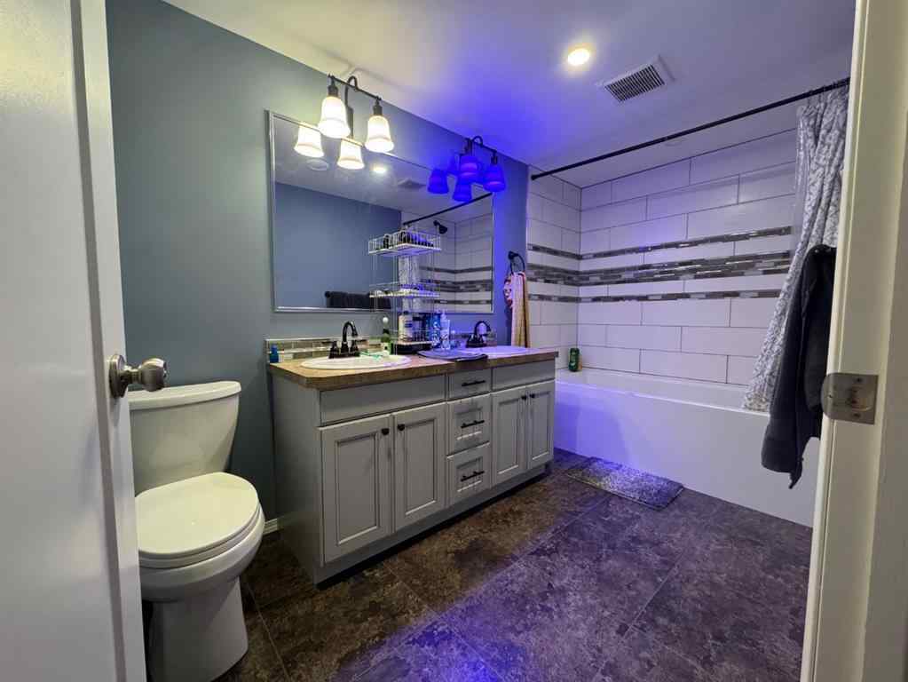 MLS® # A2270043 - 21351 TWP 443   in NONE Ferintosh, Agri-Business Open Houses