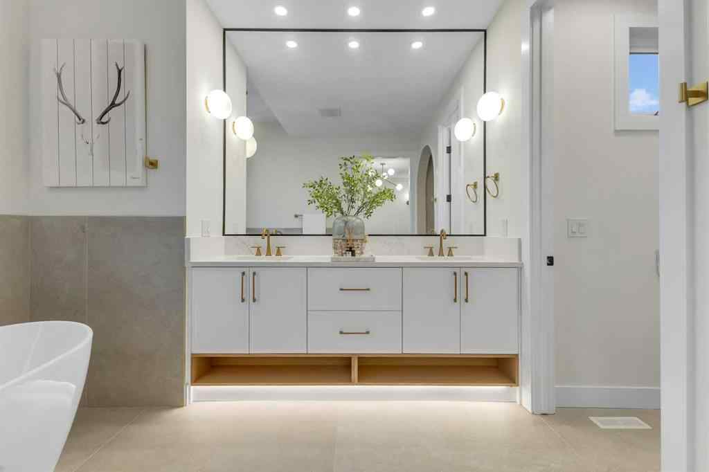 MLS&reg; # A2270044 - 2823 24 Street NW in Banff Trail Calgary, Residential Open Houses