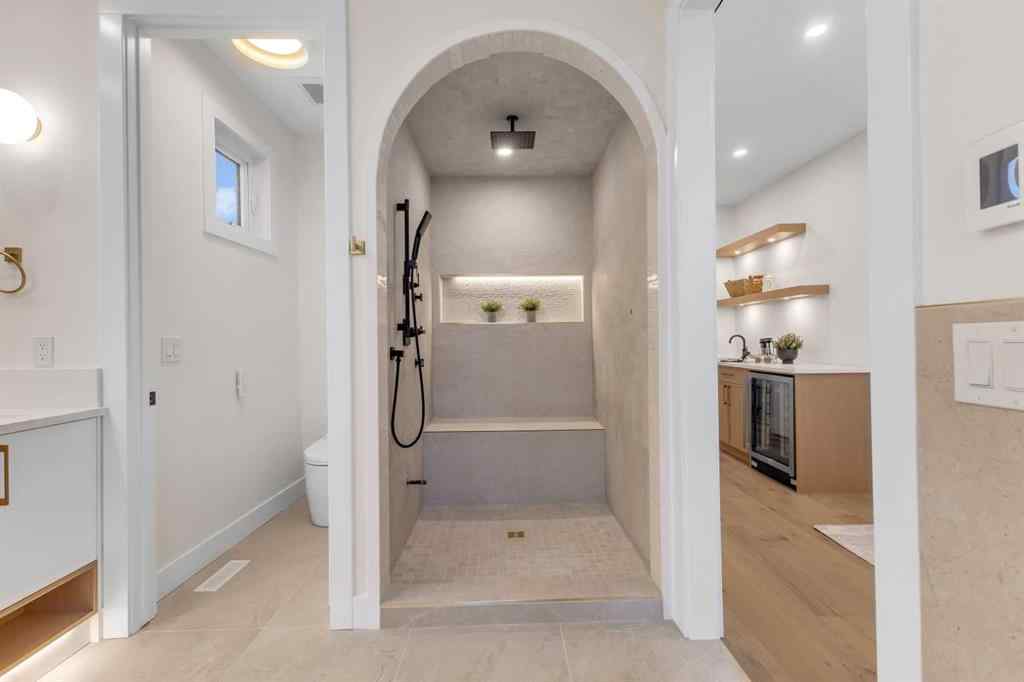 MLS&reg; # A2270044 - 2823 24 Street NW in Banff Trail Calgary, Residential Open Houses