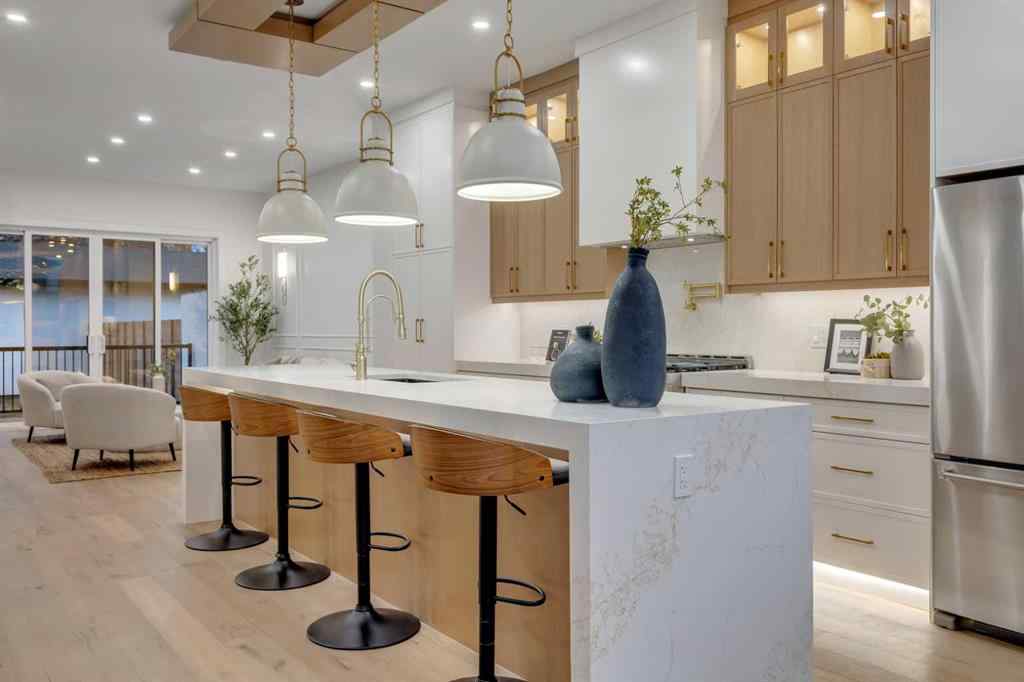 MLS&reg; # A2270044 - 2823 24 Street NW in Banff Trail Calgary, Residential Open Houses