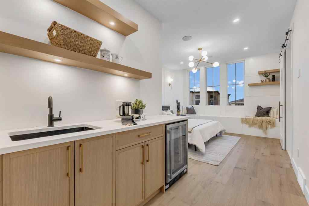 MLS&reg; # A2270044 - 2823 24 Street NW in Banff Trail Calgary, Residential Open Houses