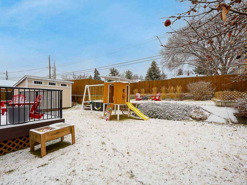 MLS® # A2270047 - 5927 Thornton Road NW in Thorncliffe Calgary, Residential Open Houses
