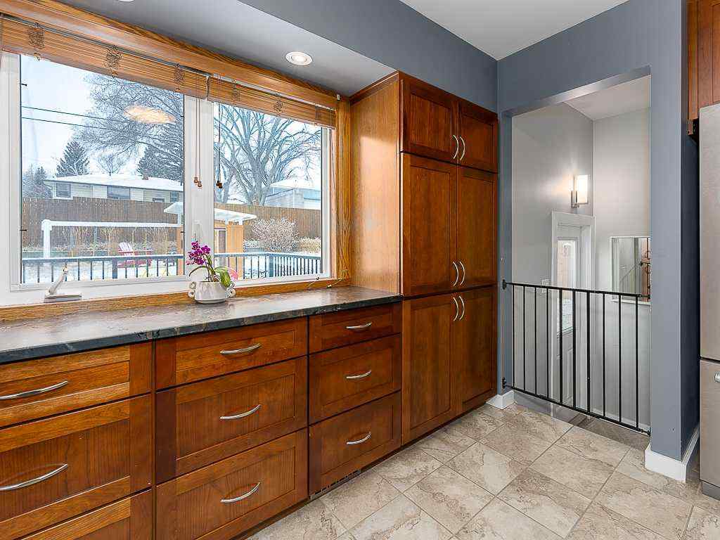 MLS® # A2270047 - 5927 Thornton Road NW in Thorncliffe Calgary, Residential Open Houses