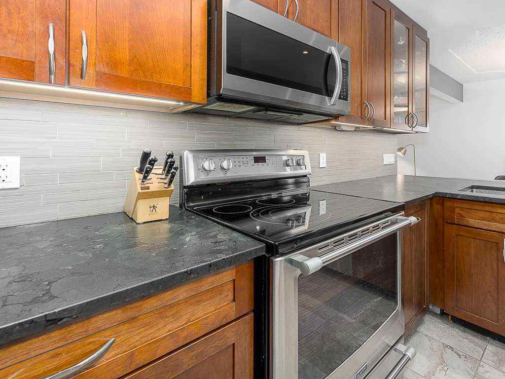 MLS® # A2270047 - 5927 Thornton Road NW in Thorncliffe Calgary, Residential Open Houses