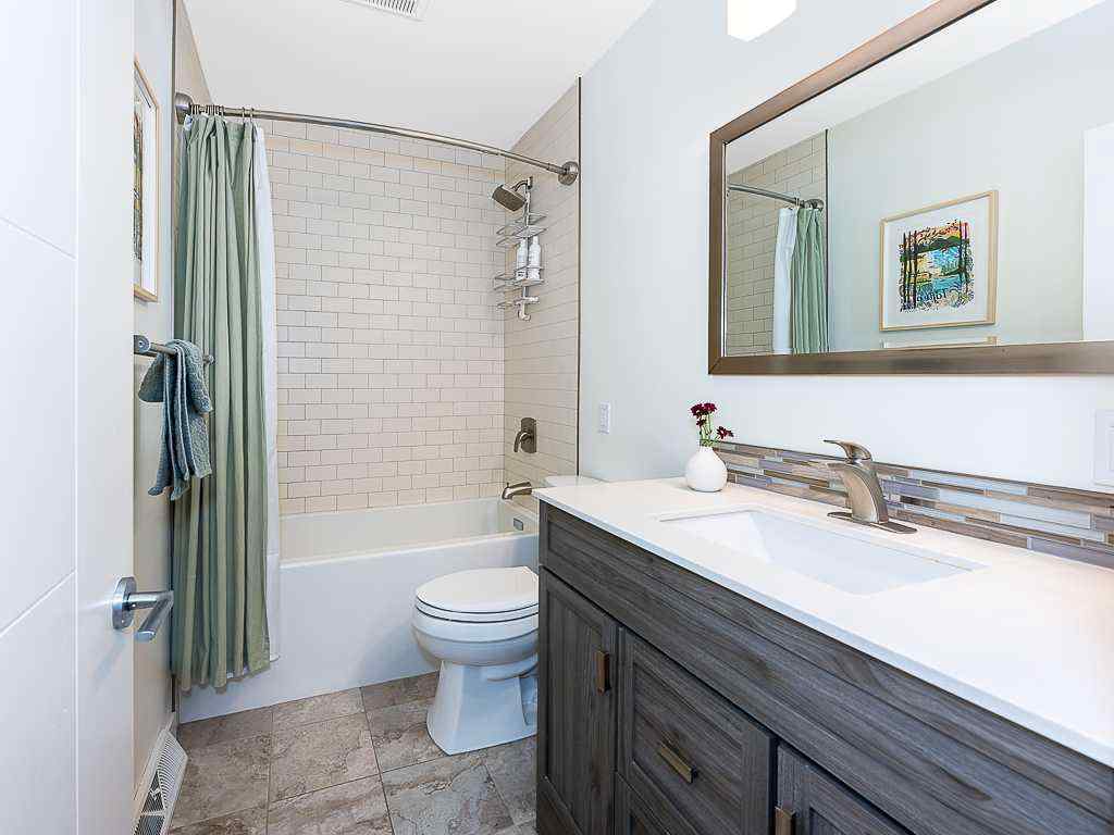 MLS® # A2270047 - 5927 Thornton Road NW in Thorncliffe Calgary, Residential Open Houses