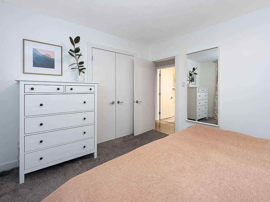 MLS® # A2270047 - 5927 Thornton Road NW in Thorncliffe Calgary, Residential Open Houses