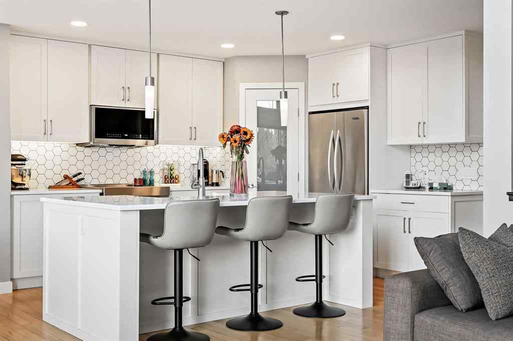 MLS® A2270048 - 92 Cranwell Green SE in Cranston Calgary, Residential