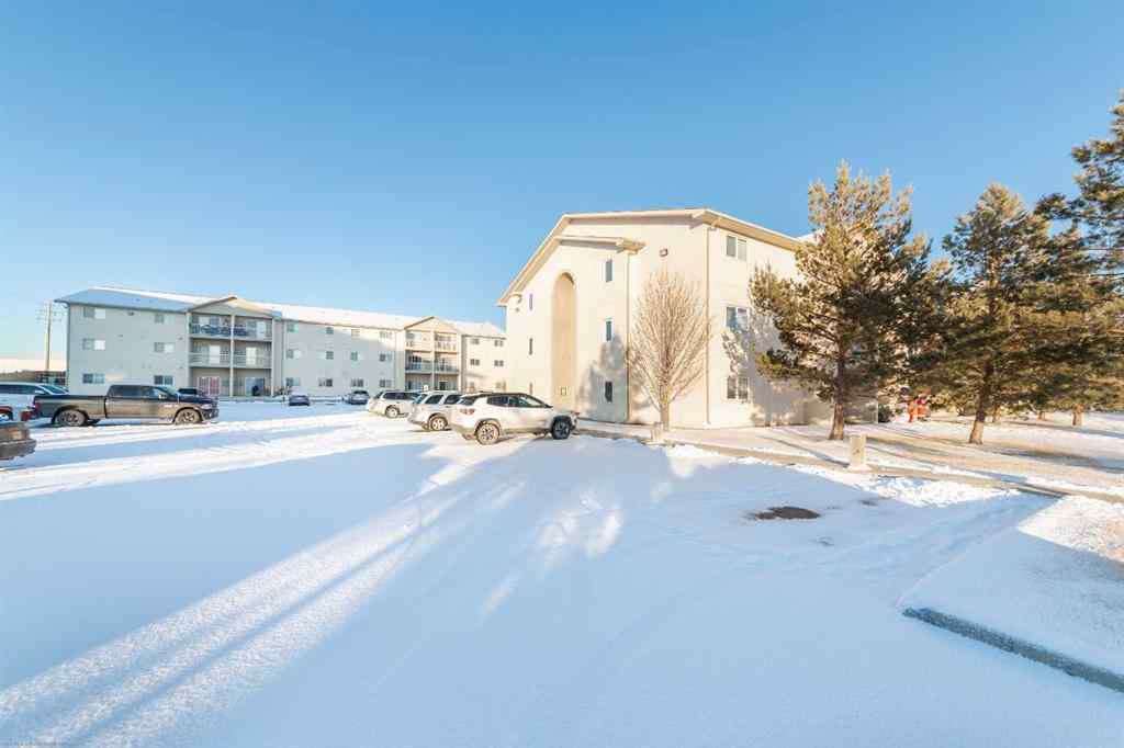 MLS&reg; # A2270067 - Unit #109A 6608 42 Street  in Parkview Estates Lloydminster, Residential Open Houses