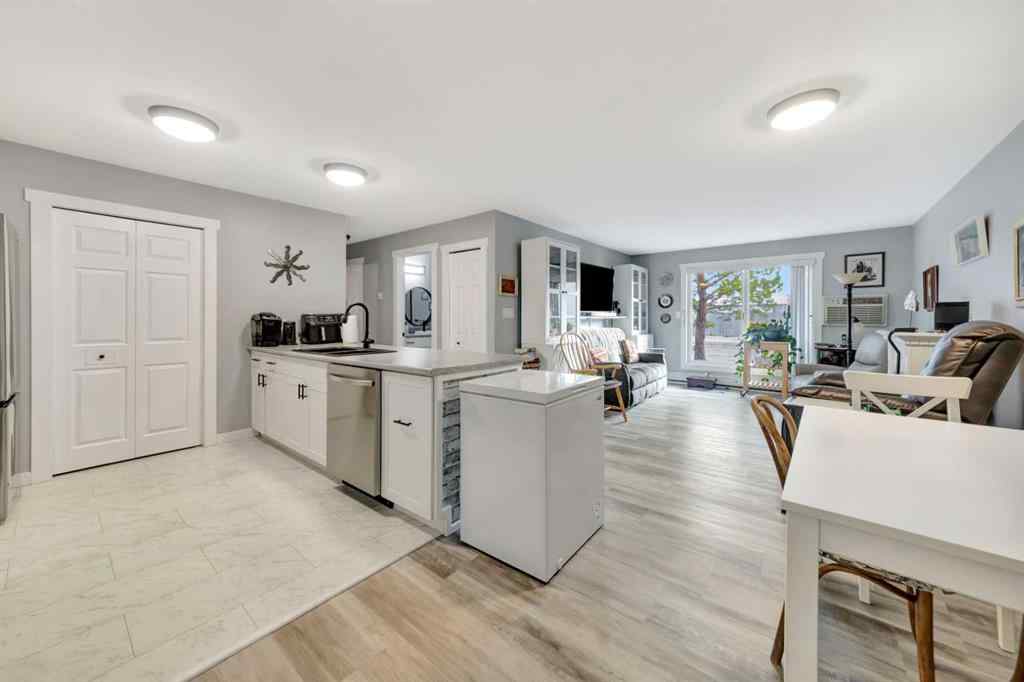 MLS&reg; # A2270067 - Unit #109A 6608 42 Street  in Parkview Estates Lloydminster, Residential Open Houses