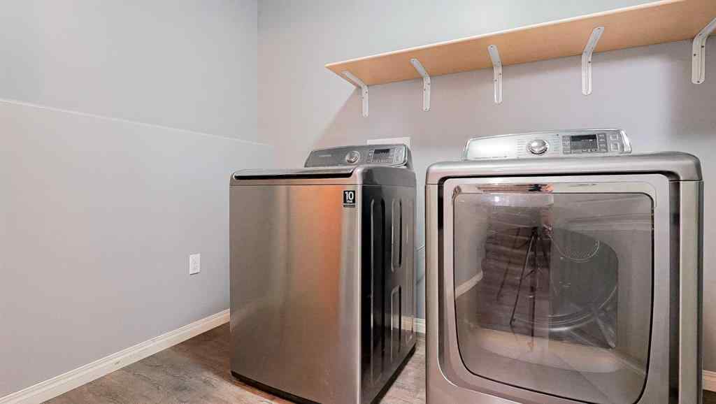 MLS&reg; # A2270073 - 326 3 Street SW in SW Hill Medicine Hat, Residential Open Houses