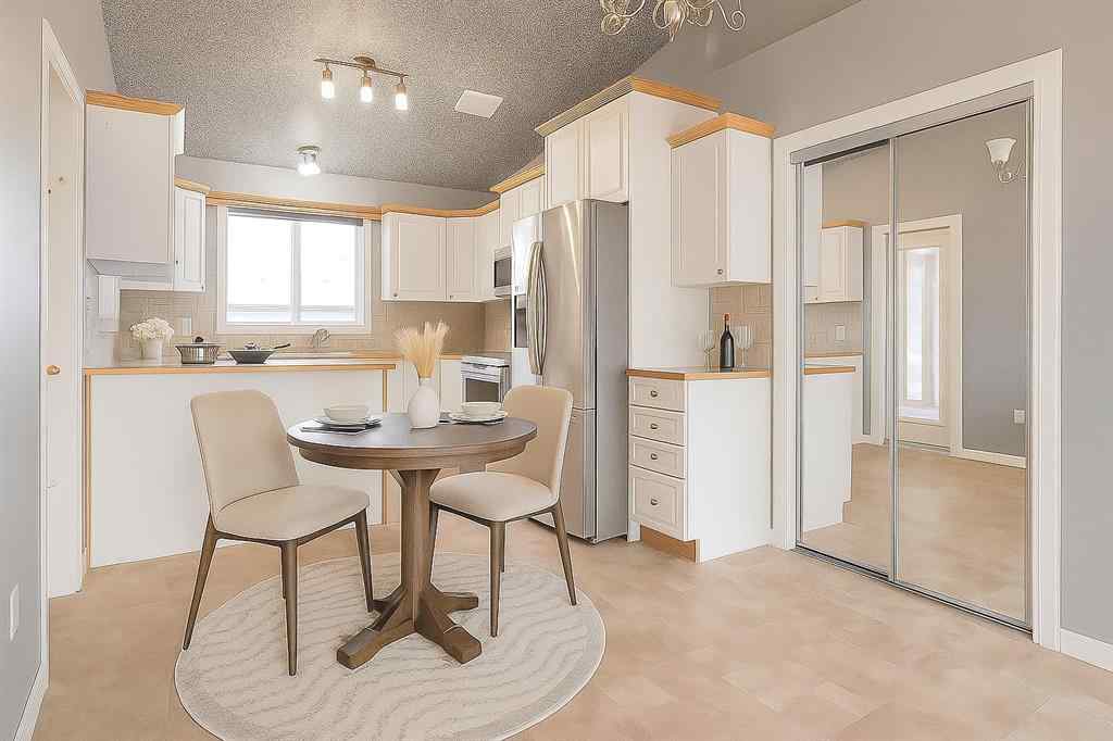 MLS&reg; # A2270073 - 326 3 Street SW in SW Hill Medicine Hat, Residential Open Houses