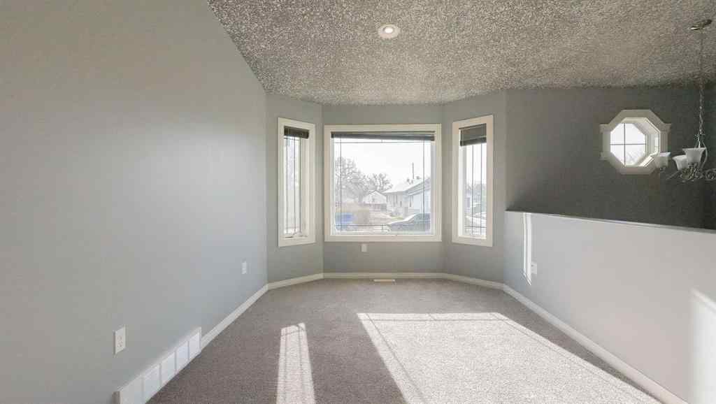 MLS&reg; # A2270073 - 326 3 Street SW in SW Hill Medicine Hat, Residential Open Houses