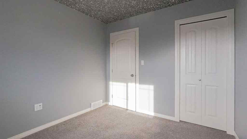 MLS&reg; # A2270073 - 326 3 Street SW in SW Hill Medicine Hat, Residential Open Houses