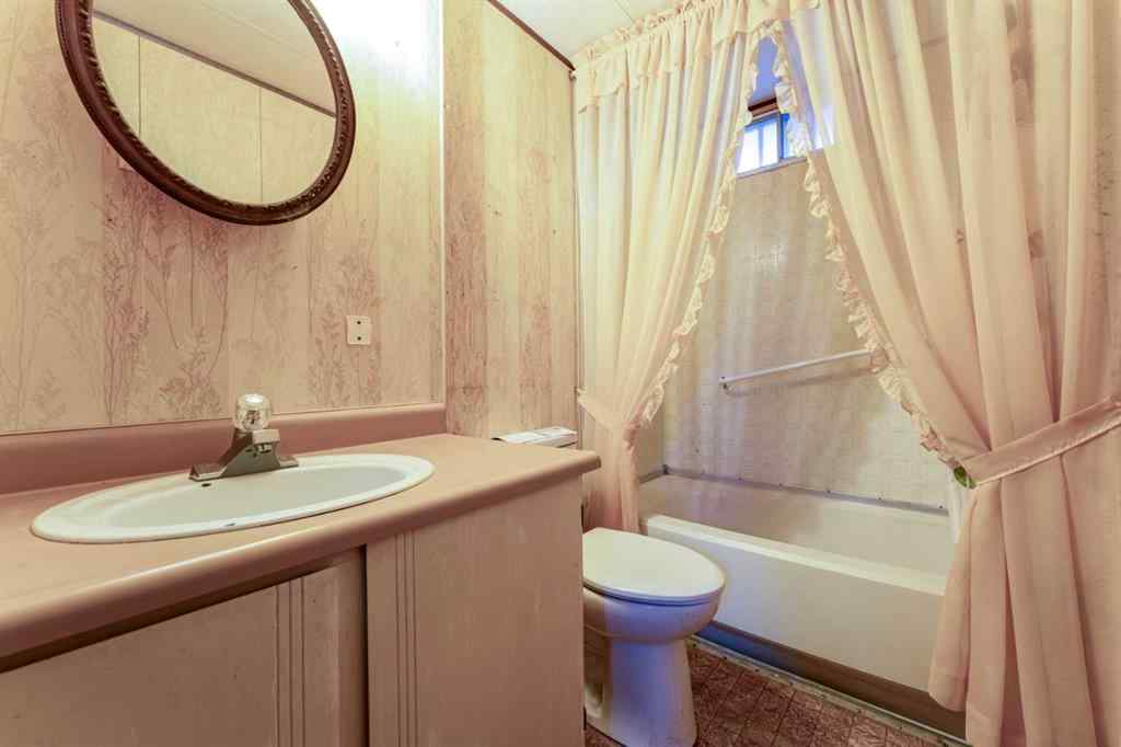 MLS&reg; # A2270074 - 2 Tetachuk Crescent  in NONE Rural Foothills County, Residential Open Houses