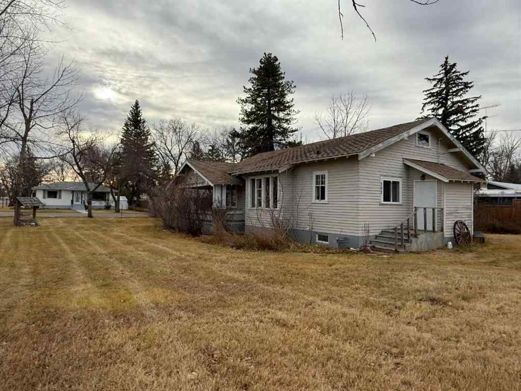 MLS&reg; # A2270075 - 502 1 Street S in NONE Vulcan, Residential Open Houses