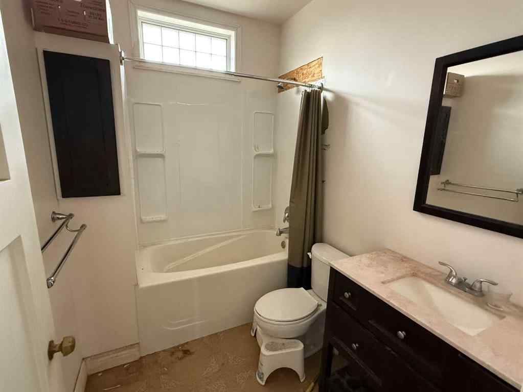 MLS&reg; # A2270075 - 502 1 Street S in NONE Vulcan, Residential Open Houses