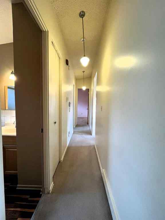 MLS&reg; # A2270077 - 895 16A Street NE in Northeast Crescent Heights Medicine Hat, Residential Open Houses