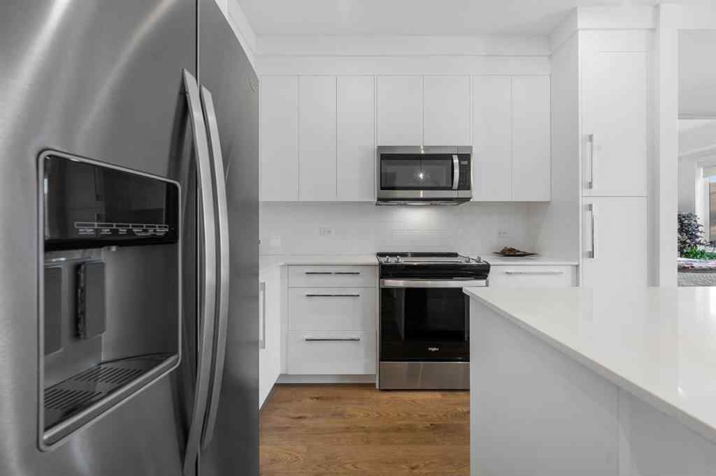 MLS&reg; # A2270080 - Unit #3405 111 Wolf Creek Drive SE in Wolf Willow Calgary, Residential Open Houses