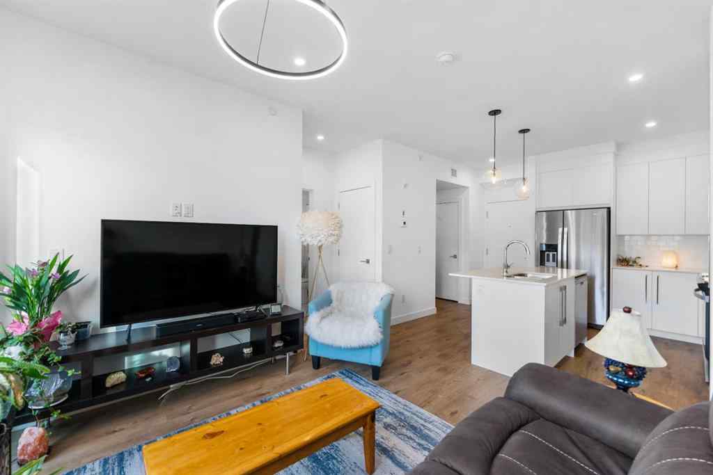 MLS&reg; # A2270080 - Unit #3405 111 Wolf Creek Drive SE in Wolf Willow Calgary, Residential Open Houses