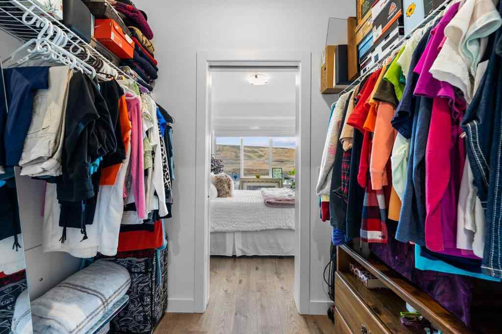 MLS&reg; # A2270080 - Unit #3405 111 Wolf Creek Drive SE in Wolf Willow Calgary, Residential Open Houses