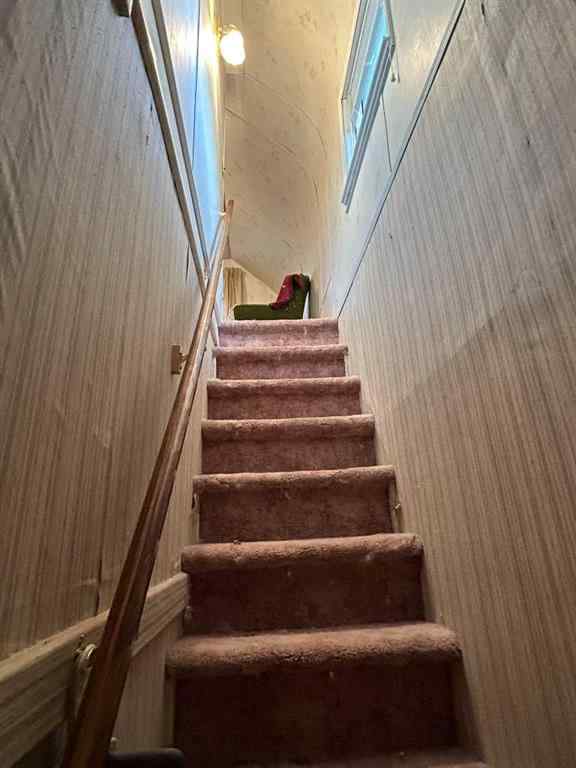 MLS&reg; # A2270081 - 5118 51 Street  in NONE Olds, Residential Open Houses