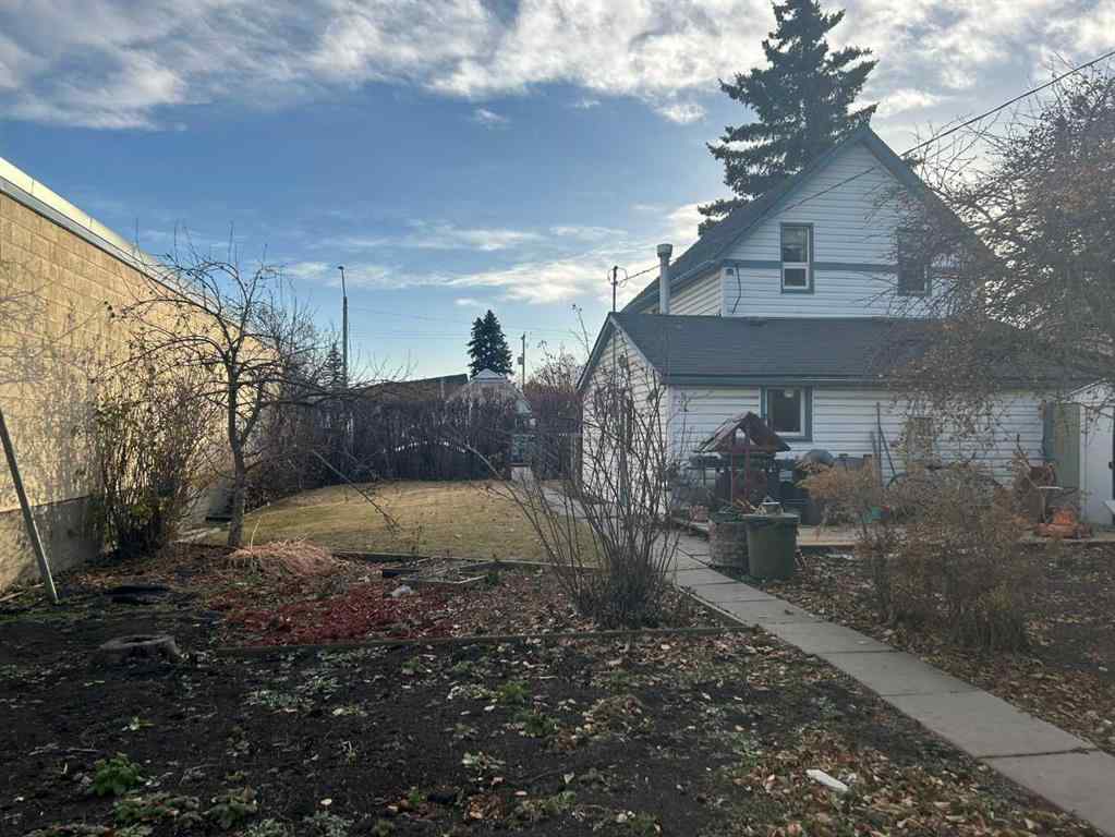 MLS&reg; # A2270081 - 5118 51 Street  in NONE Olds, Residential Open Houses