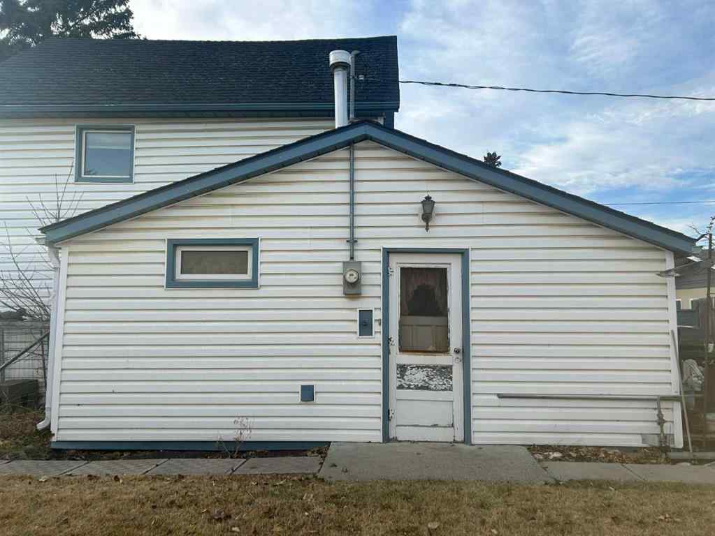 MLS&reg; # A2270081 - 5118 51 Street  in NONE Olds, Residential Open Houses