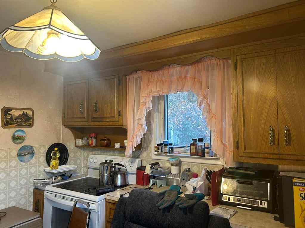 MLS&reg; # A2270081 - 5118 51 Street  in NONE Olds, Residential Open Houses