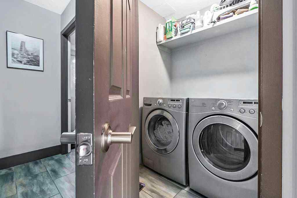 MLS® A2270083 - 804 Varsity Estates Place NW in Varsity Calgary, Residential