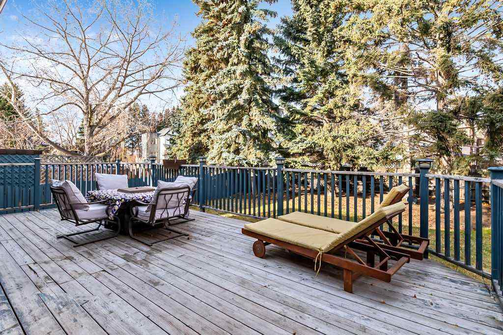 MLS® A2270083 - 804 Varsity Estates Place NW in Varsity Calgary, Residential