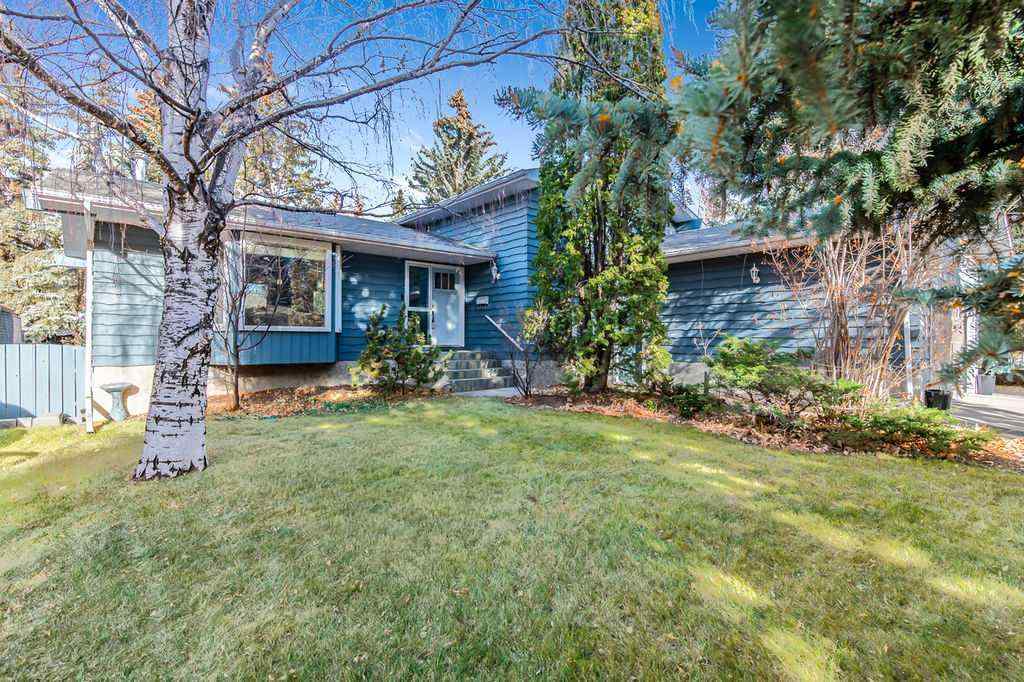 MLS® A2270083 - 804 Varsity Estates Place NW in Varsity Calgary, Residential