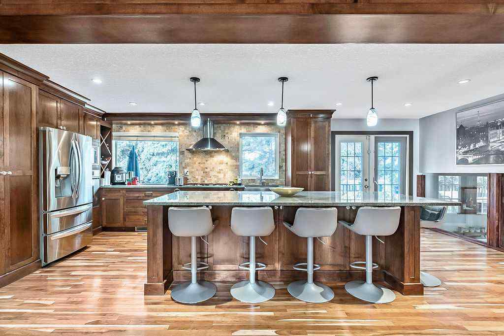 MLS® A2270083 - 804 Varsity Estates Place NW in Varsity Calgary, Residential