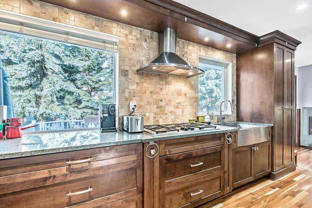 MLS® A2270083 - 804 Varsity Estates Place NW in Varsity Calgary, Residential