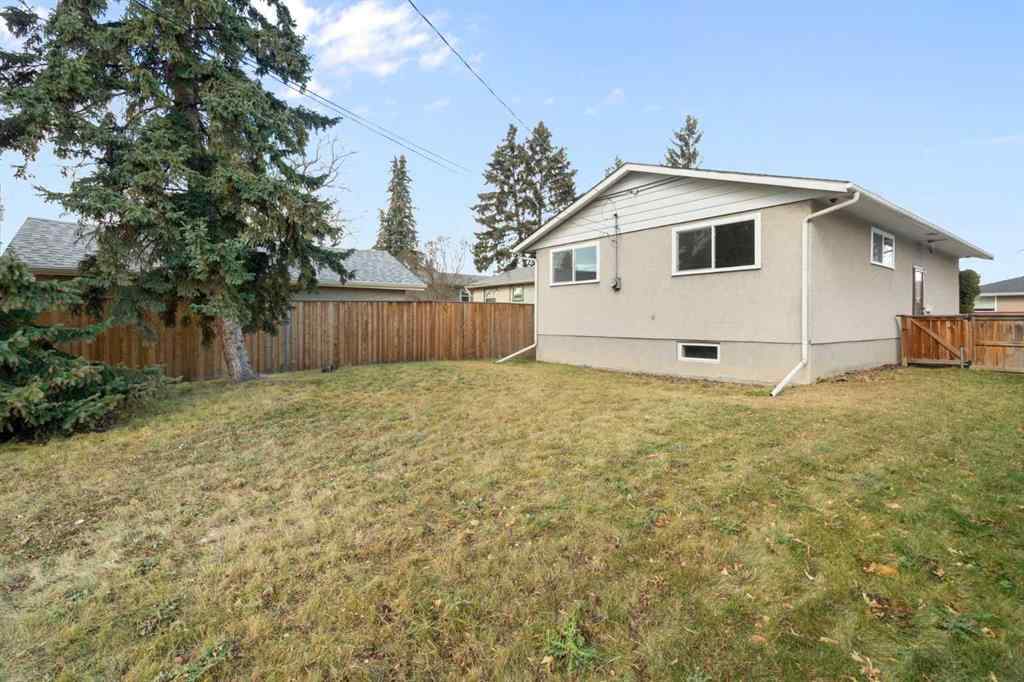 MLS&reg; # A2270085 - 181 Dovercliffe Close SE in Dover Calgary, Residential Open Houses