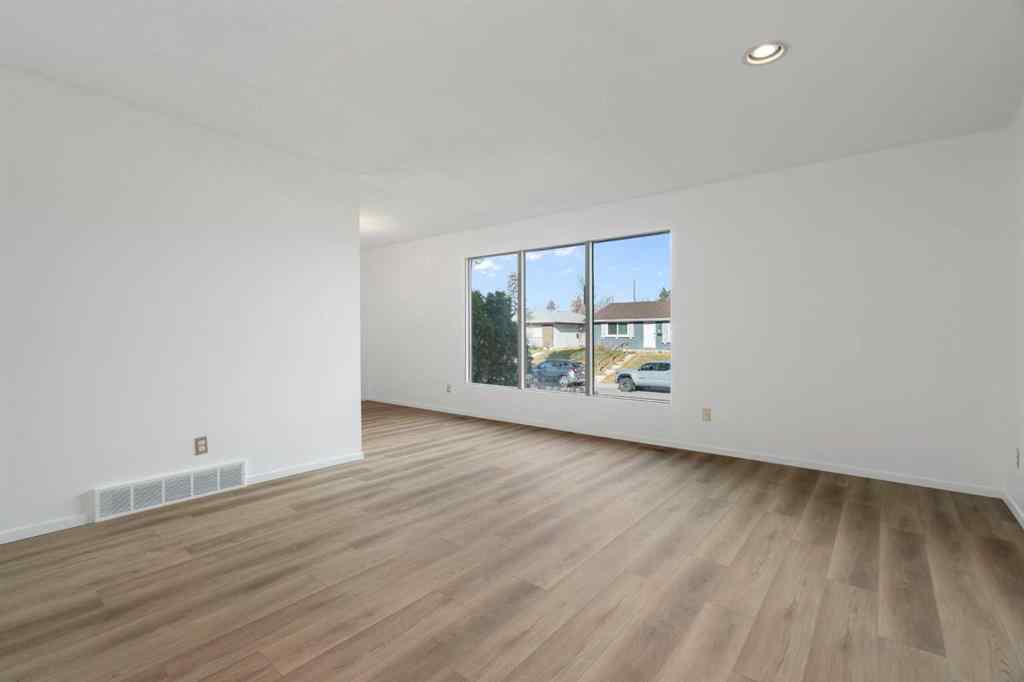 MLS&reg; # A2270085 - 181 Dovercliffe Close SE in Dover Calgary, Residential Open Houses