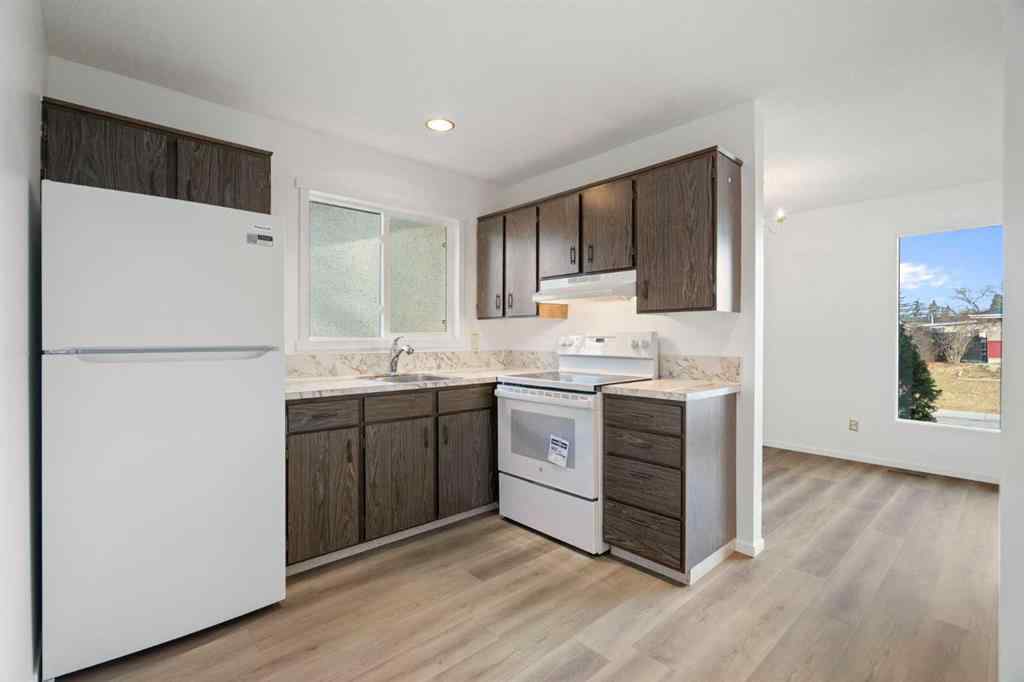 MLS&reg; # A2270085 - 181 Dovercliffe Close SE in Dover Calgary, Residential Open Houses