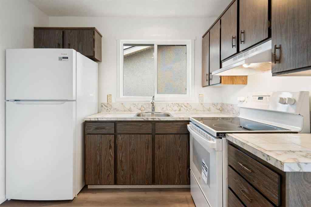 MLS&reg; # A2270085 - 181 Dovercliffe Close SE in Dover Calgary, Residential Open Houses