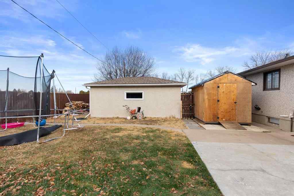 MLS&reg; # A2270087 - 70 Colter Crescent NW in Northwest Crescent Heights Medicine Hat, Residential Open Houses