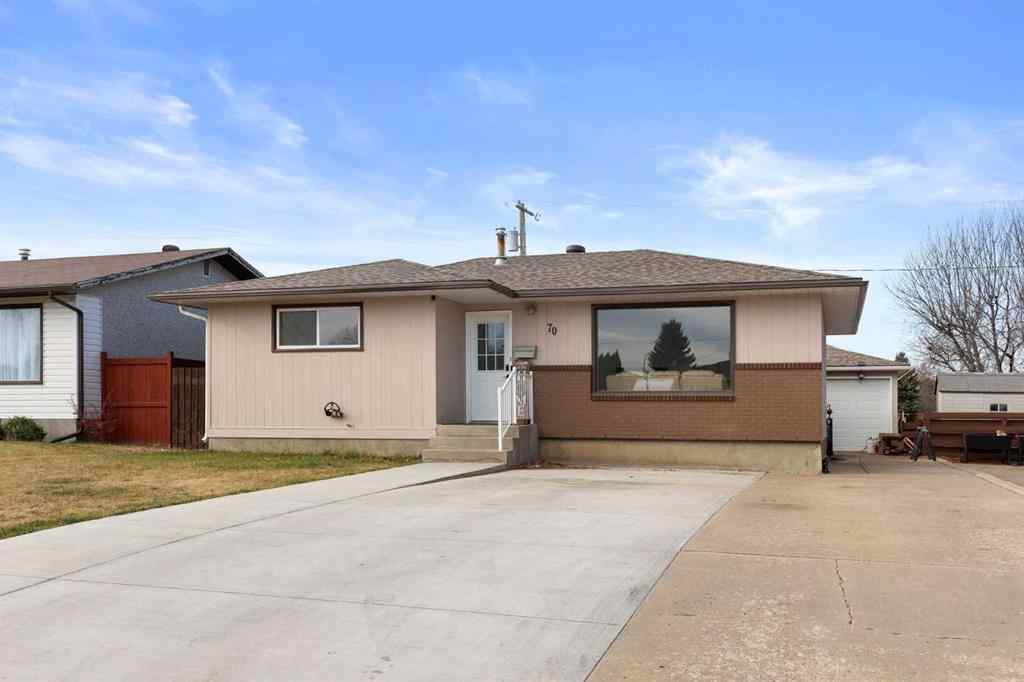 MLS&reg; # A2270087 - 70 Colter Crescent NW in Northwest Crescent Heights Medicine Hat, Residential Open Houses