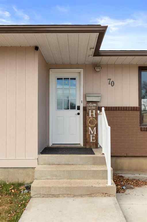 MLS&reg; # A2270087 - 70 Colter Crescent NW in Northwest Crescent Heights Medicine Hat, Residential Open Houses