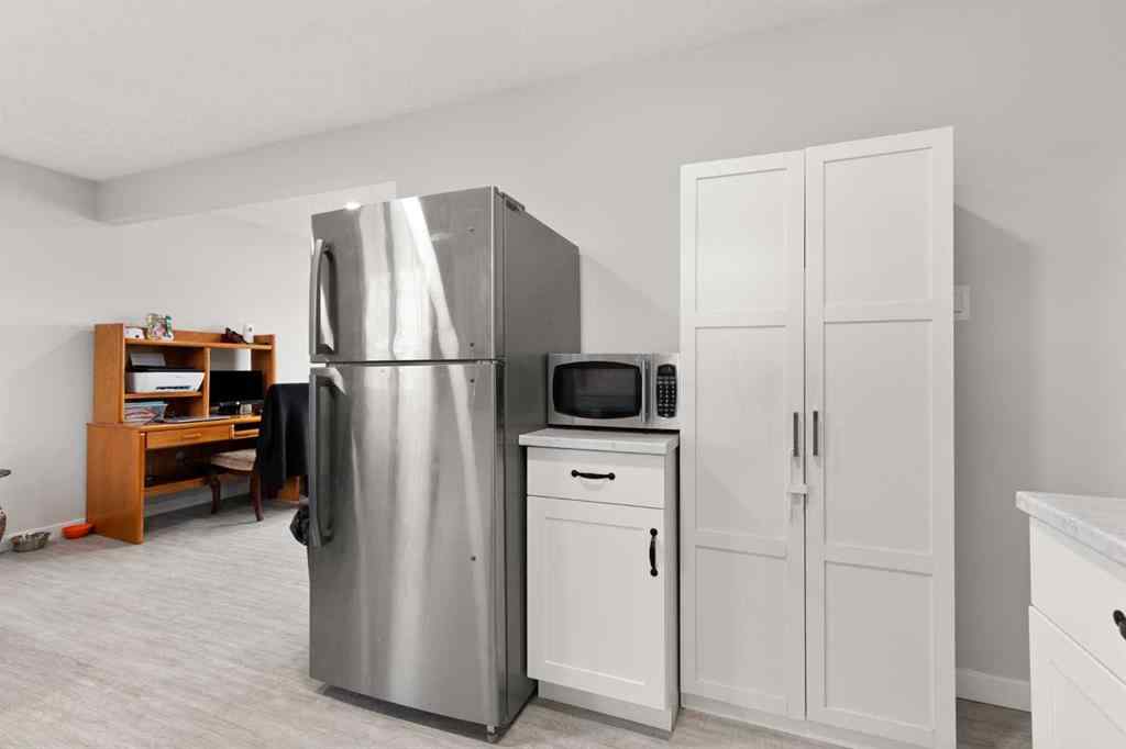 MLS&reg; # A2270087 - 70 Colter Crescent NW in Northwest Crescent Heights Medicine Hat, Residential Open Houses