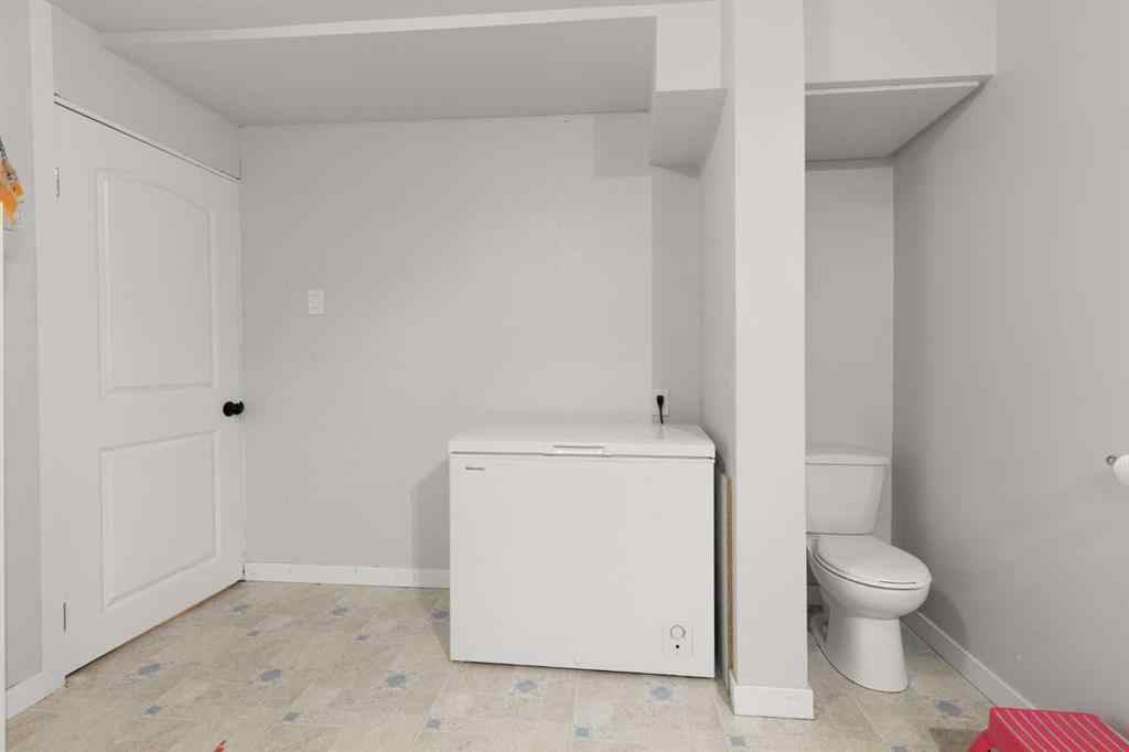 MLS&reg; # A2270087 - 70 Colter Crescent NW in Northwest Crescent Heights Medicine Hat, Residential Open Houses