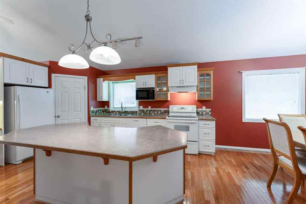 MLS&reg; # A2270089 - 80 S 50 W   in NONE Raymond, Residential Open Houses